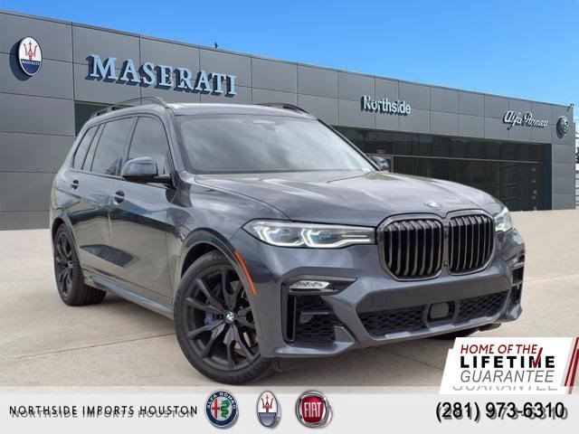 2022 BMW X7 M50i