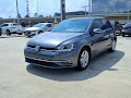 2018 Volkswagen Golf SE