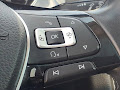 2018 Volkswagen Golf SE