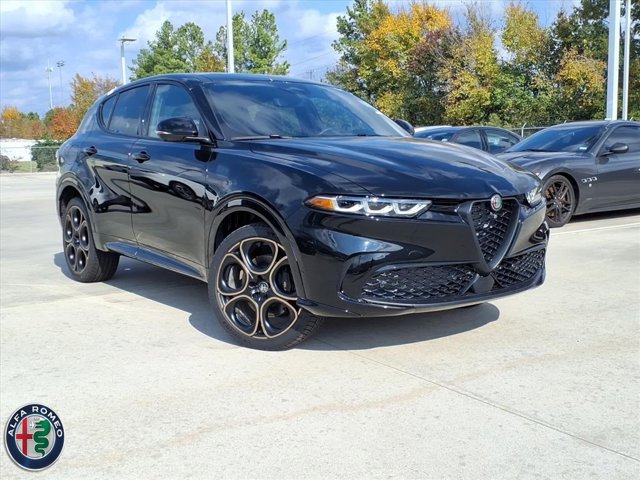 2025 Alfa Romeo Tonale Intensa